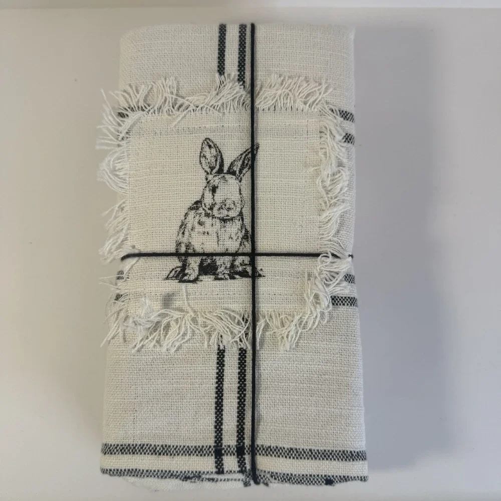 x4 BUNNY HILL FARMS NEW!!! EASTER Napkins Fringe‎ Cotton Plaid Cream Black CUTE!
